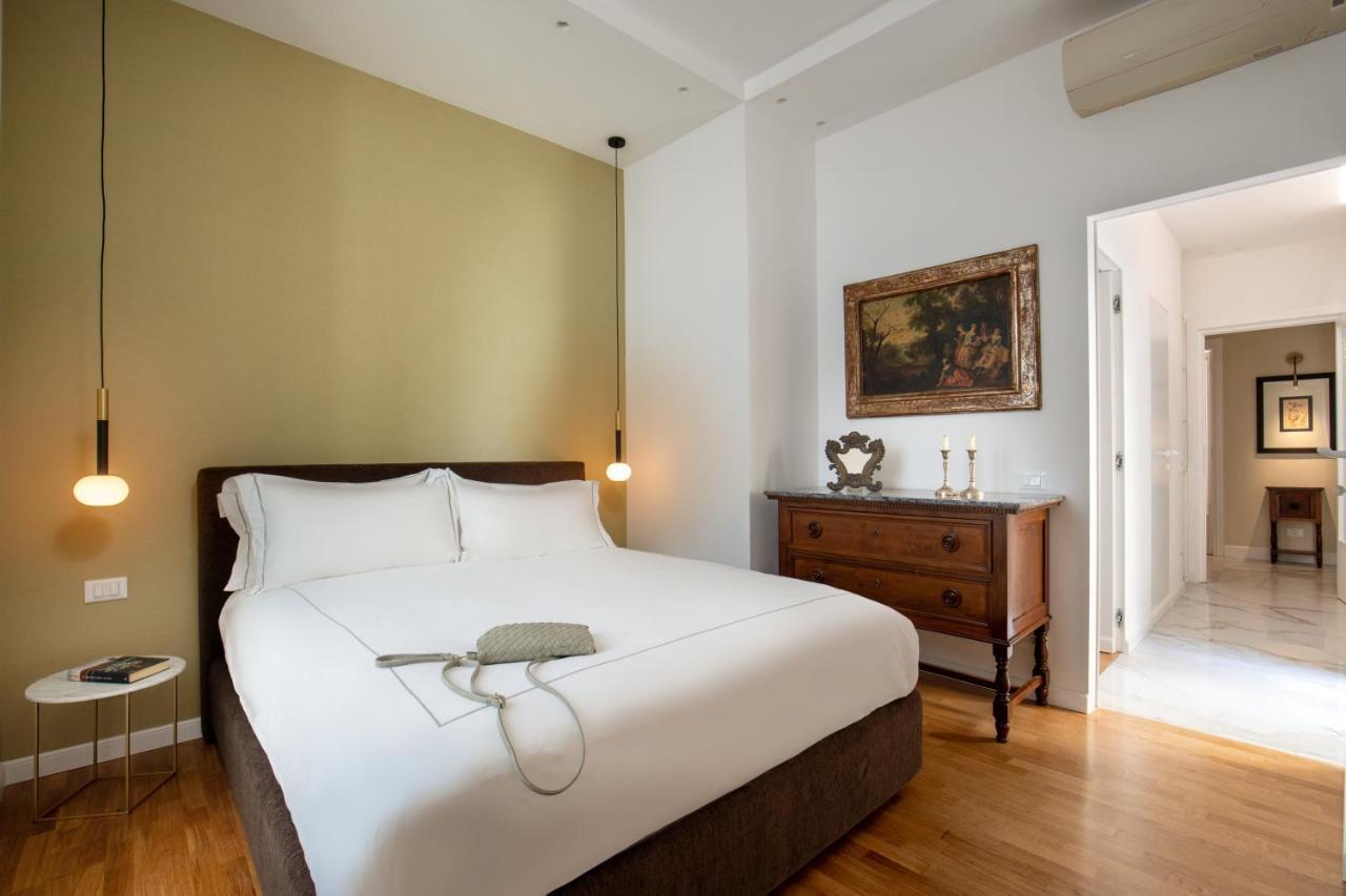 Casavignoni Luxury Apartment Near To Spanish Step Рим Екстер'єр фото