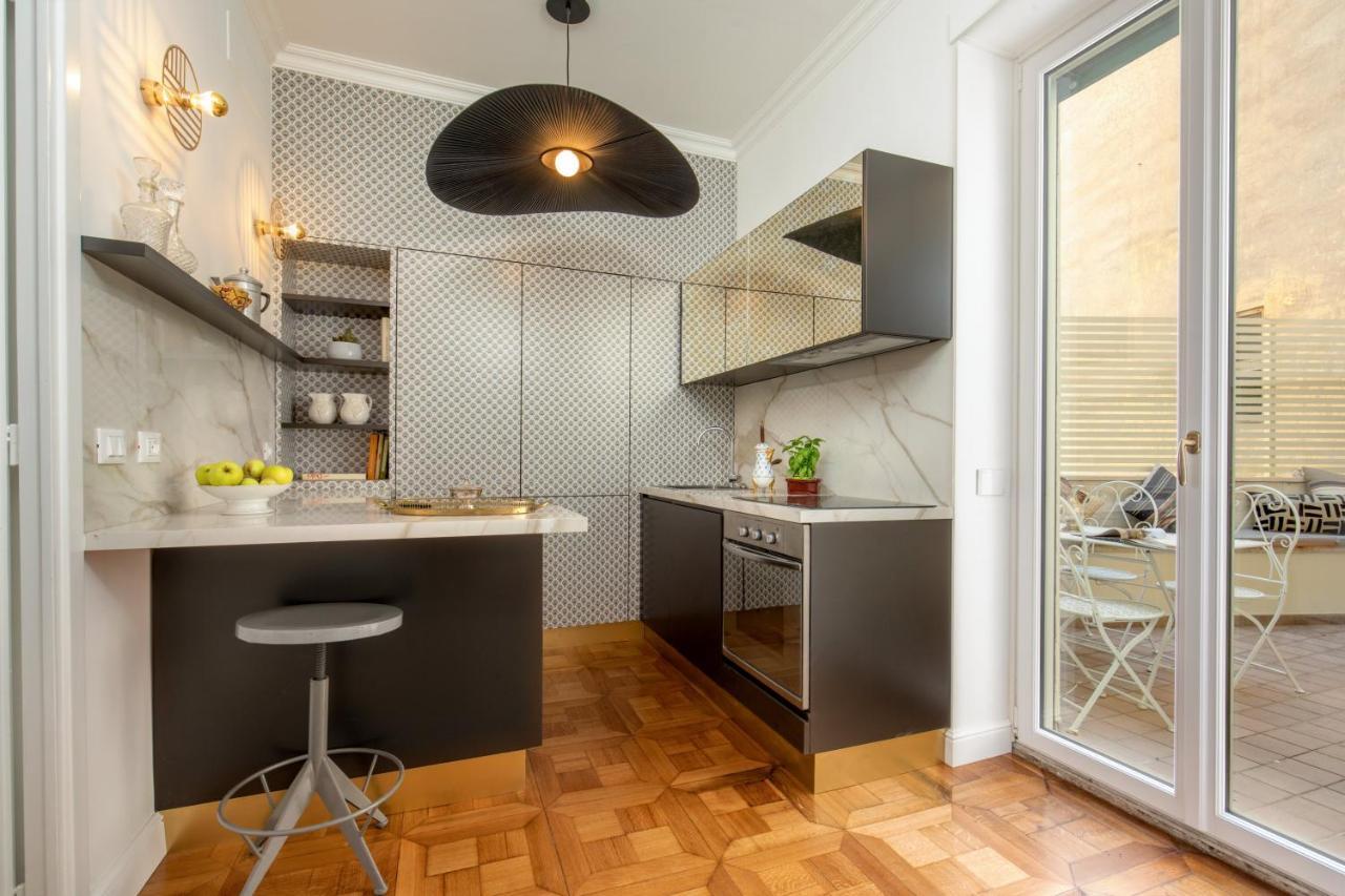 Casavignoni Luxury Apartment Near To Spanish Step Рим Екстер'єр фото
